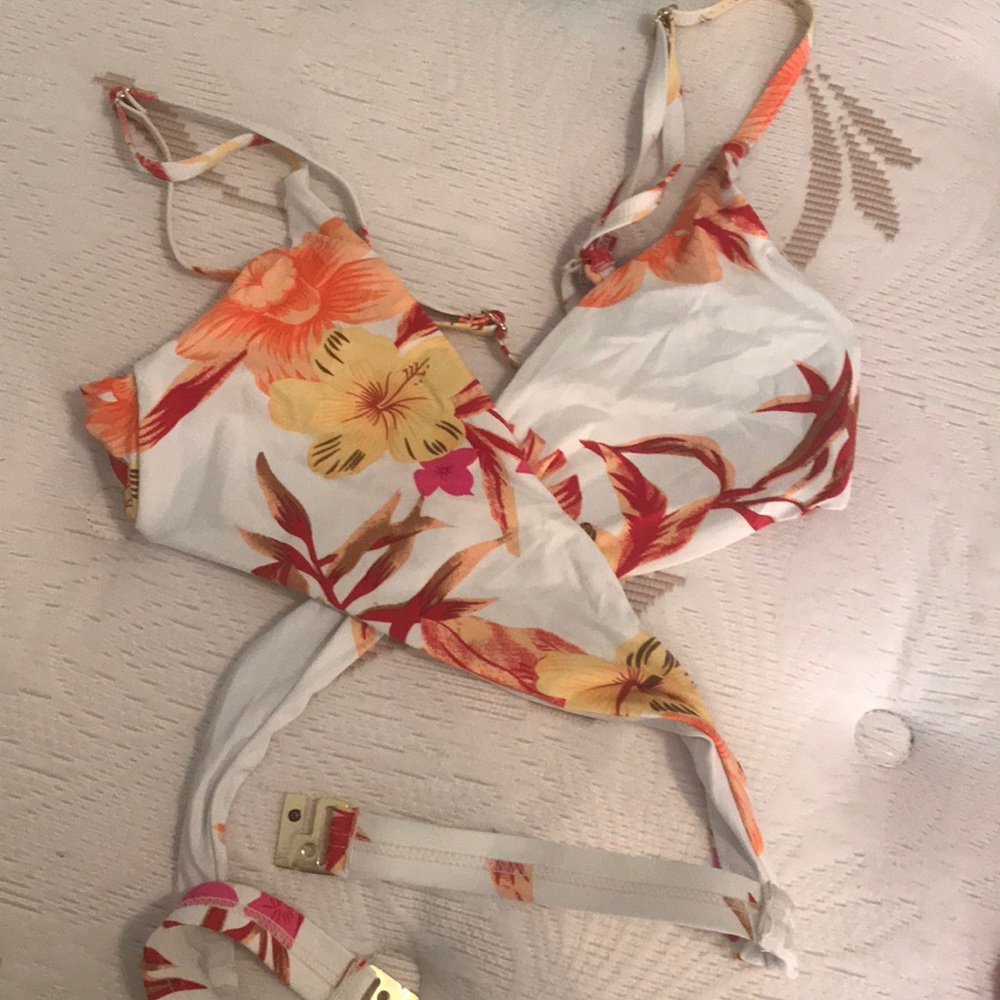 A wrap around bikini top
